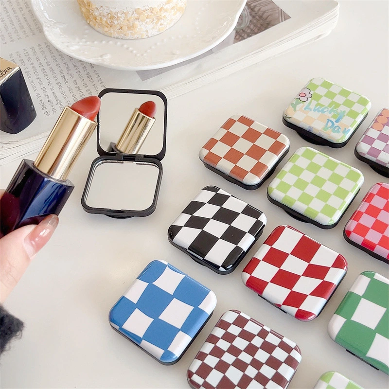 Small Retro Phone Case Mirror Bracket