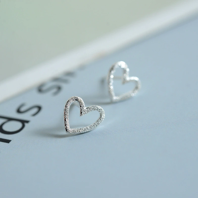 S925 Sterling Silver Earrings Hollow Frosted Heart-shaped Ear Studs