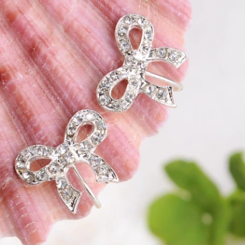 Fashionable Non Piercing Bow U Clip-on Ear Studs