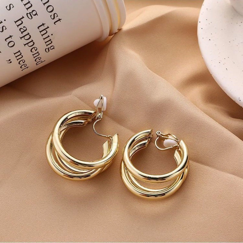 Elegant High-grade Retro Circle Earrings