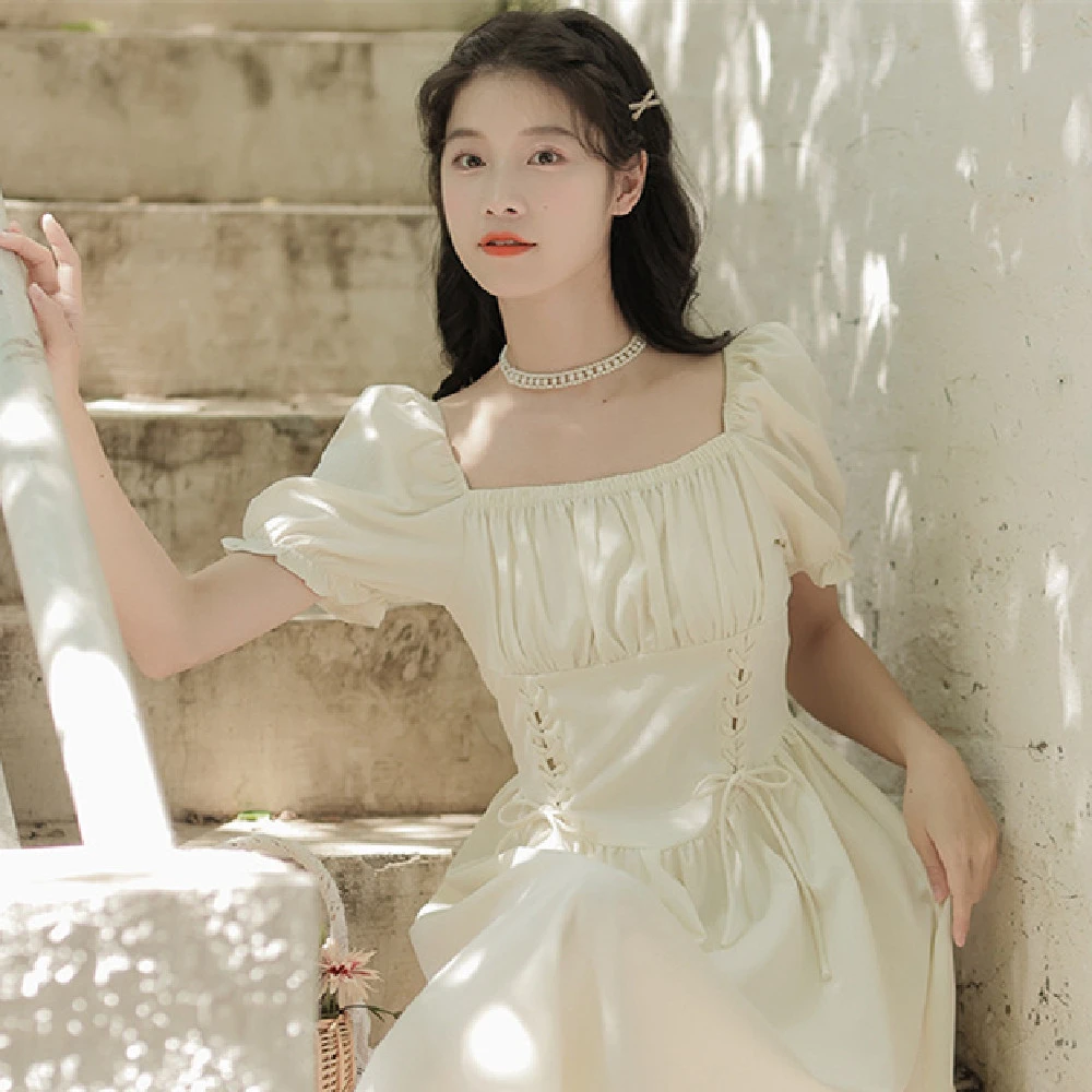 Women's Fashionable Short-sleeved Elegant Dress