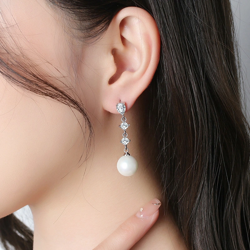 Women's Fashion Temperament Long Pearl Stud Earrings