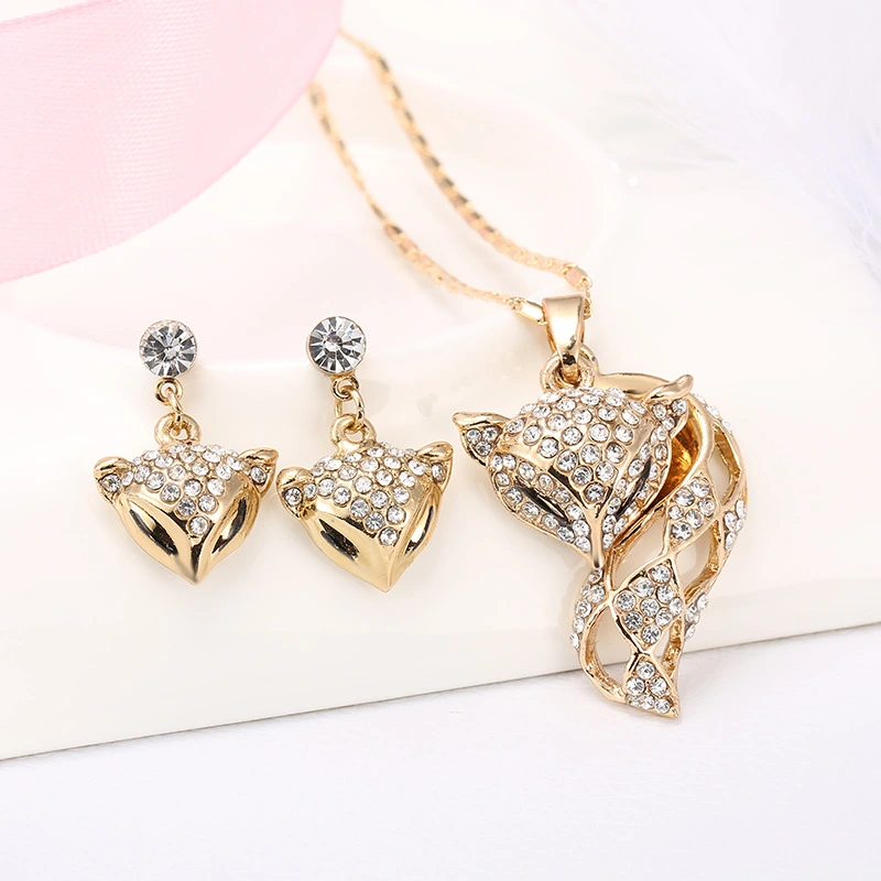 Charming Fox Necklace Earrings Suit