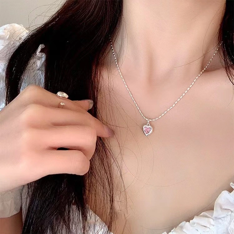 Colored Loving Heart Zircon Necklace For Women