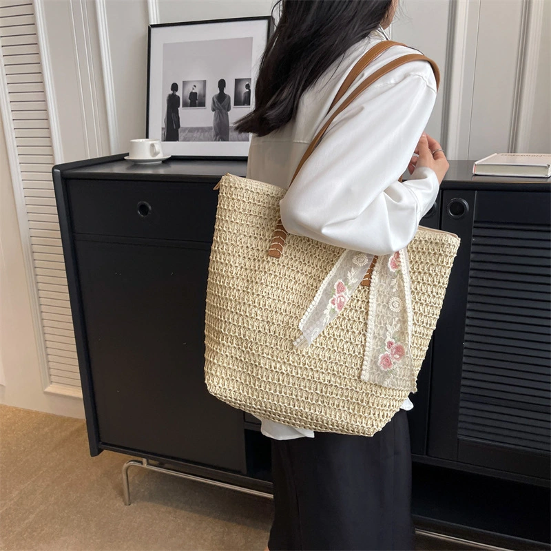 Women's Fashion Large-capacity Woven One-shoulder Bucket Bag