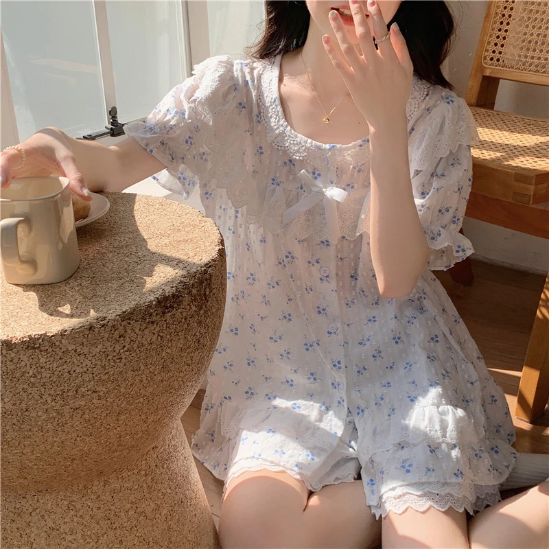 Women's Lace Short-sleeved Homewear Pajamas