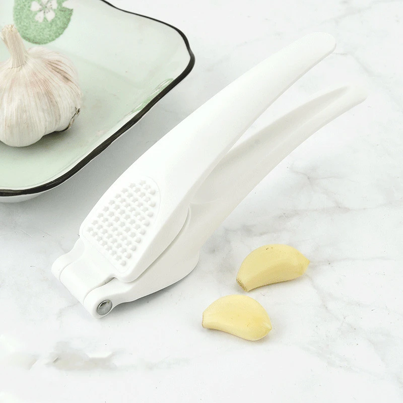 Manual Plastic Garlic Masher For Household Use