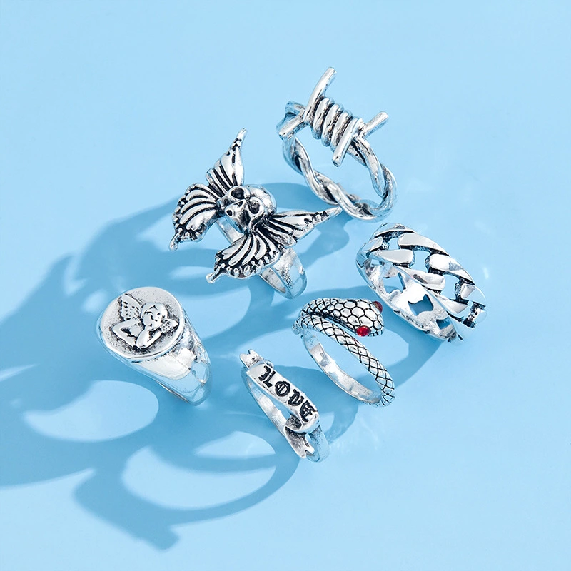 Retro Heavy Metal Dark Goth Style Street Ring