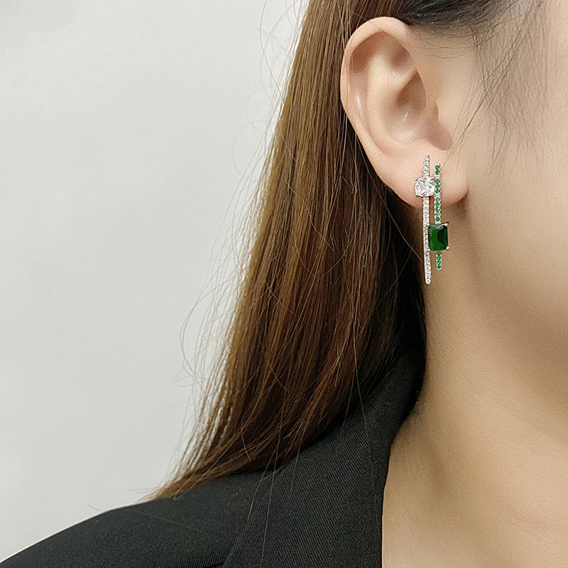 S925 Sterling Silver Stud Earrings Emerald