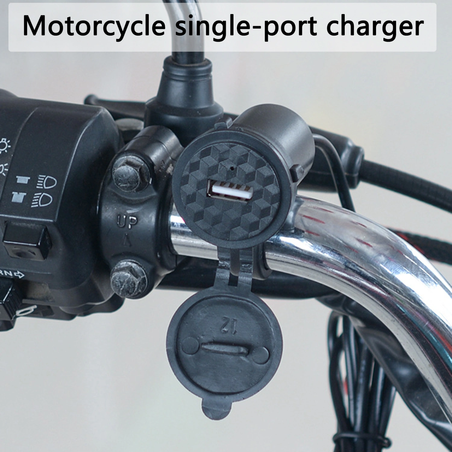 12V Motorcycle Phone Charger Single Port Waterproof USB Socket Handlebar Phone Charger for Tablets