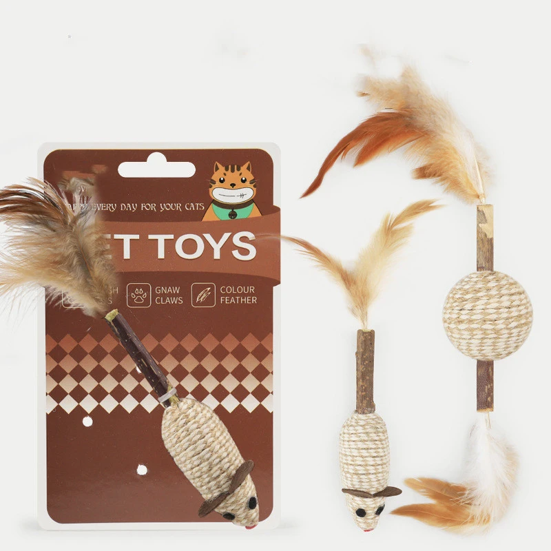 Pet Cat With Feather Polygonum Multiflorum Wearing Hemp Rope Nibbling Toy