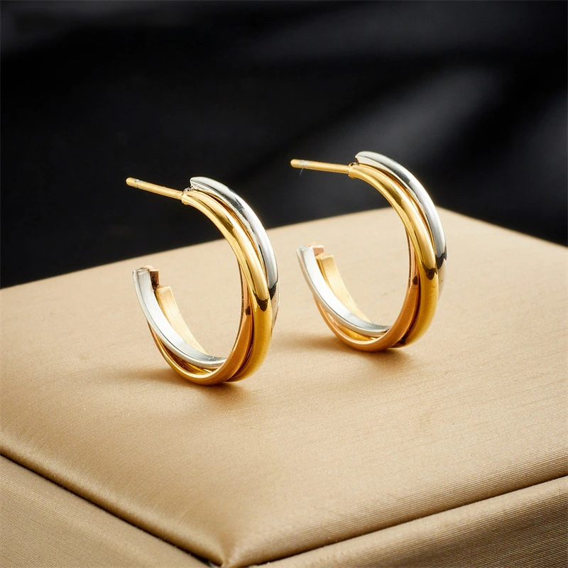 Geometric Metal Cold Style Contrast Color Titanium Steel Ear Ring