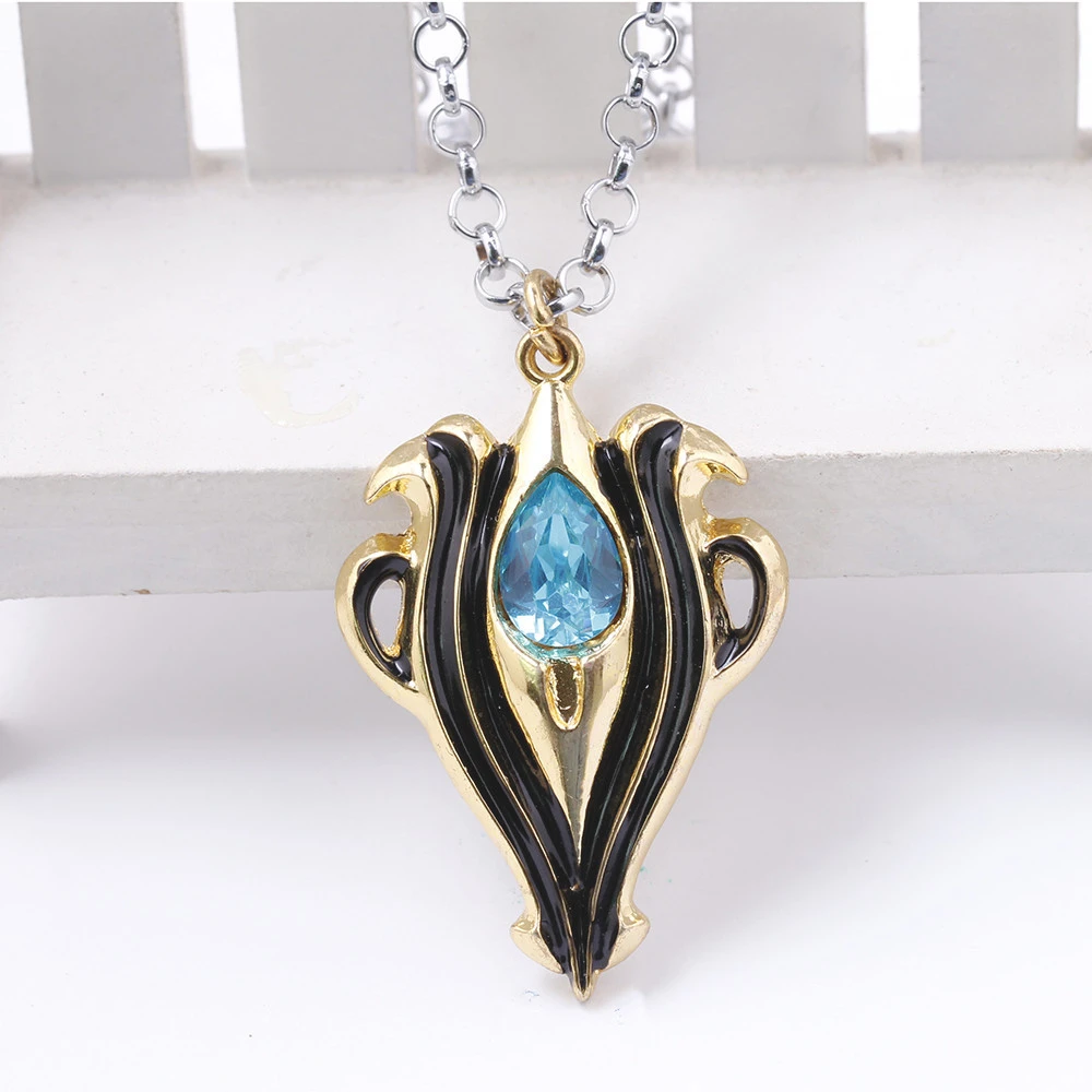 Fire Emblem Diamond-studded Necklace Pendant