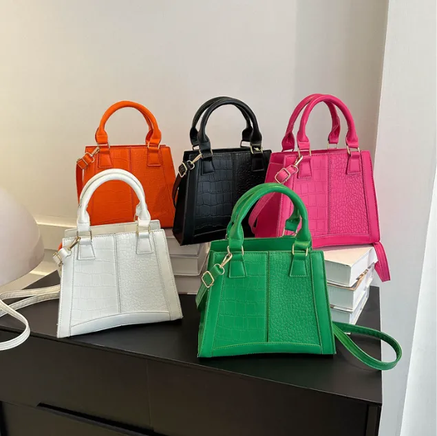 Temperament Commute Fashion Solid Color Small Bag