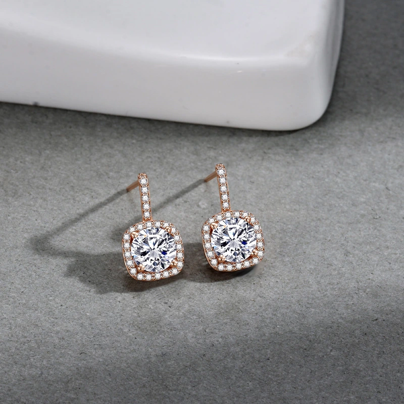 Women's Korean-style Simple 925 Sterling Silver Square Zircon Stud Earrings