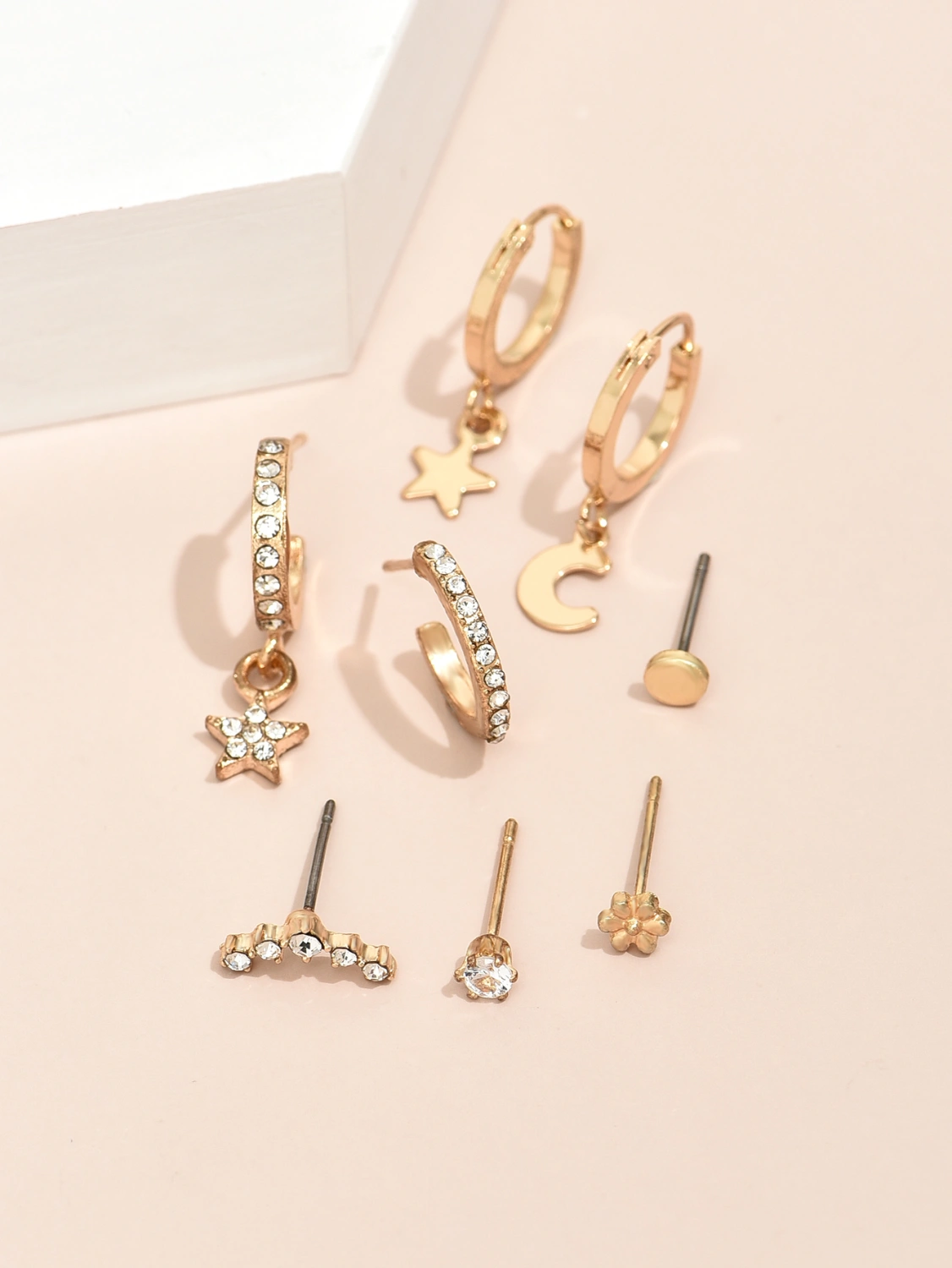 Temperament Niche Design Female Personality Earrings