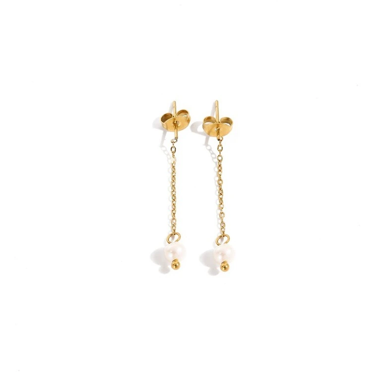 Dorothy Pearl Earrings