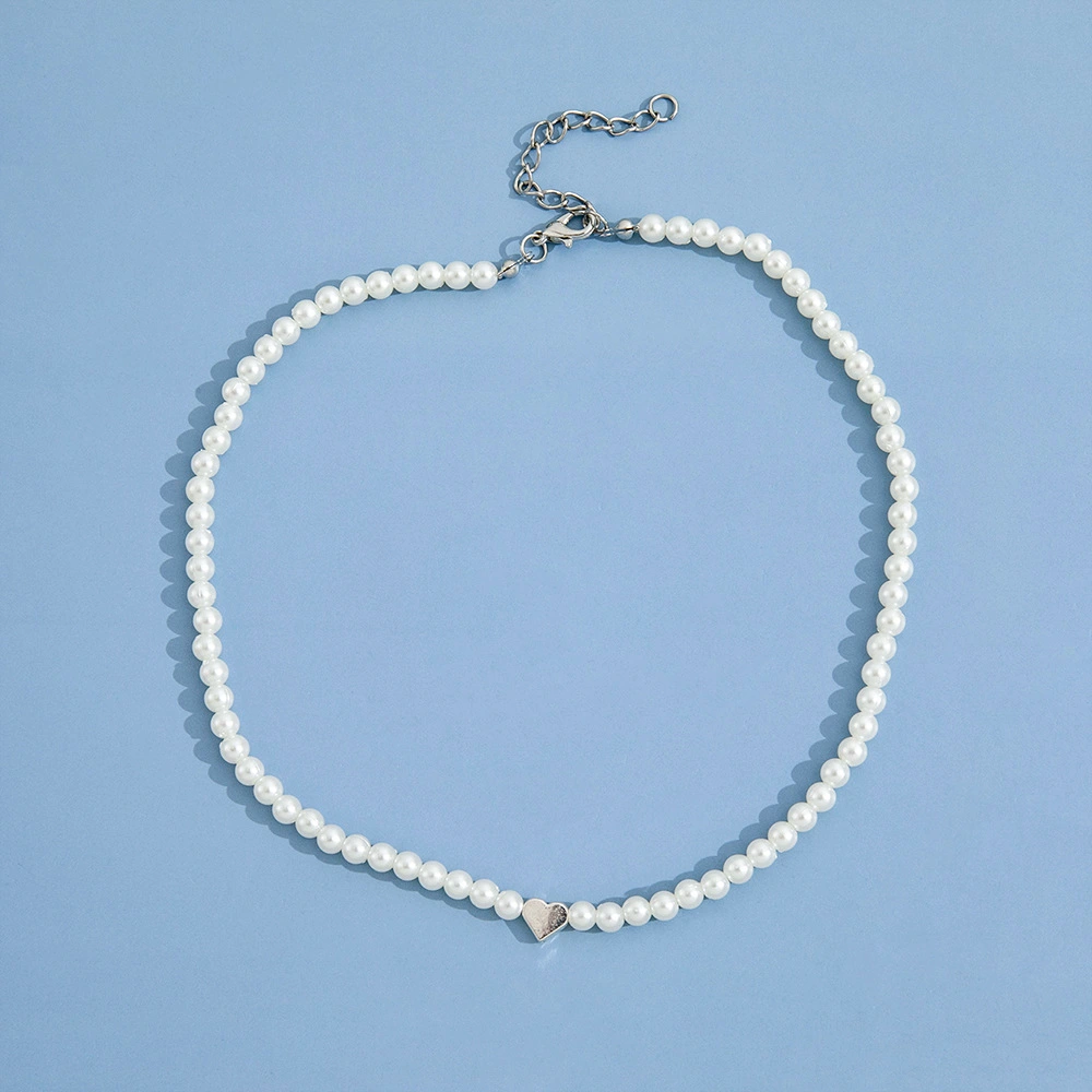 Pearl Heart Clavicle Chain Necklace
