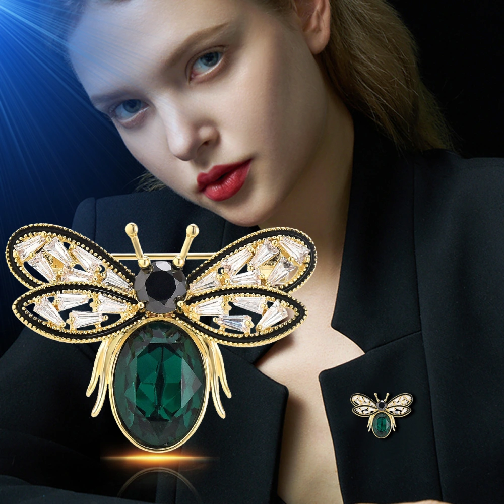 New Simple And High-end Smart Micro-inlaid Green Crystal Bee Brooch