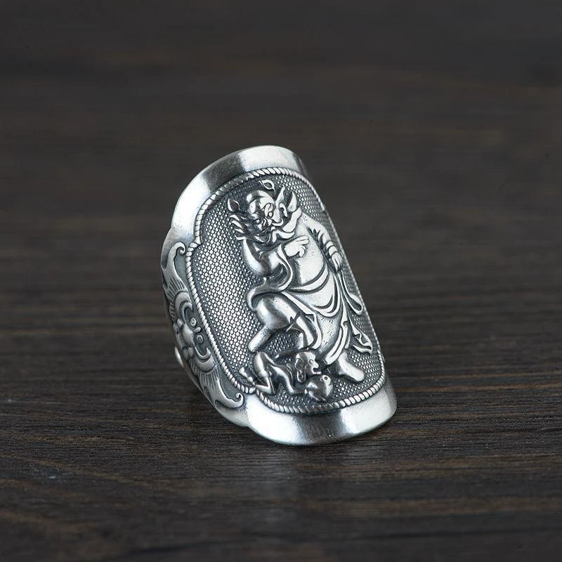 Women's KIRIN Carved Pattern Male Temperament Personality Ring