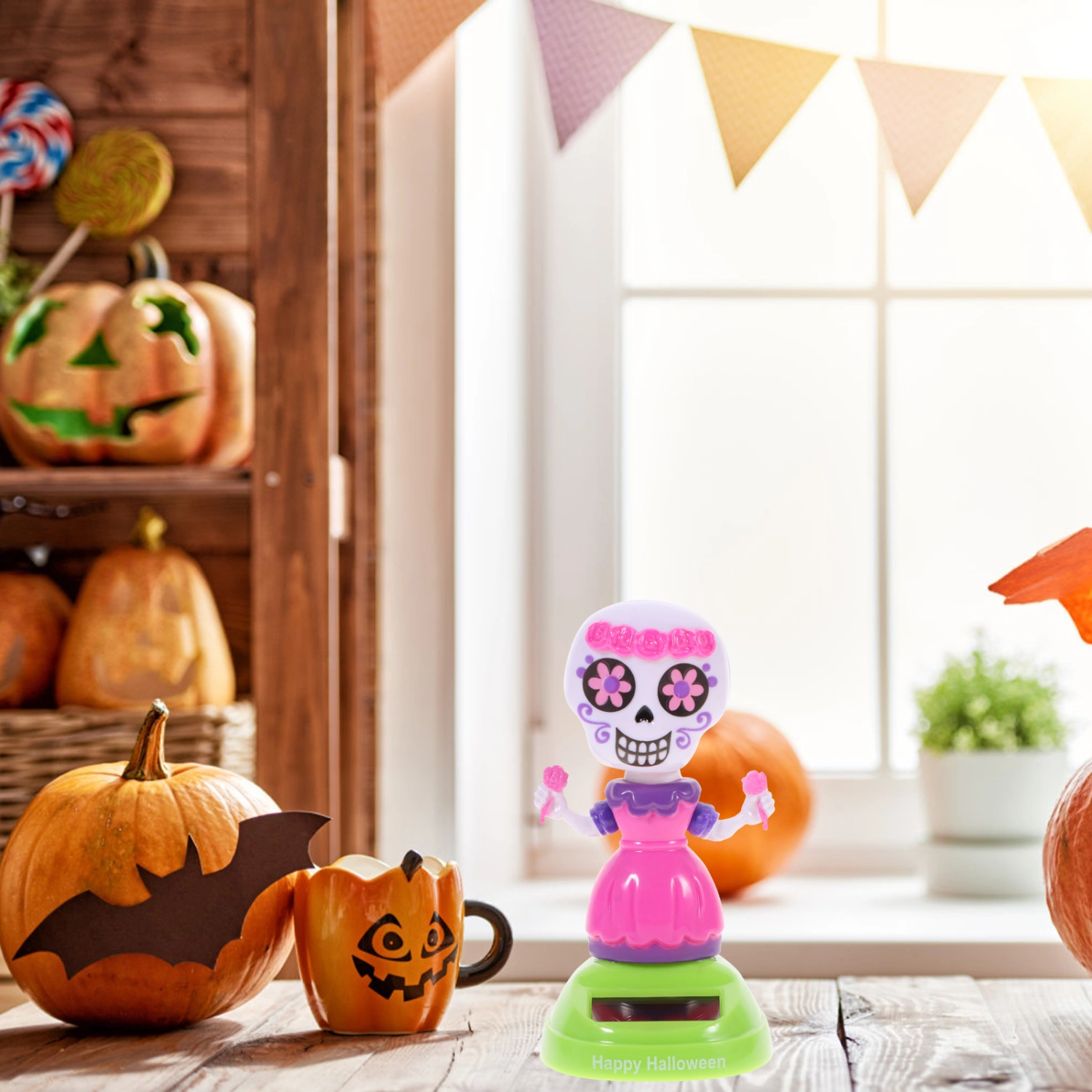 Ghost Solar Powered Head-Shaking Doll Car Ornament Shaking Doll Car Interior Decor Car Decorative Accessories (Female Ghost)