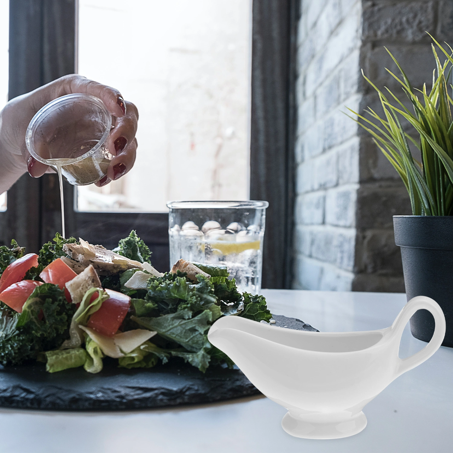 Ceramic Gravy Boats Porcelain Saucier Sauce Boats Seasoning Storage Container