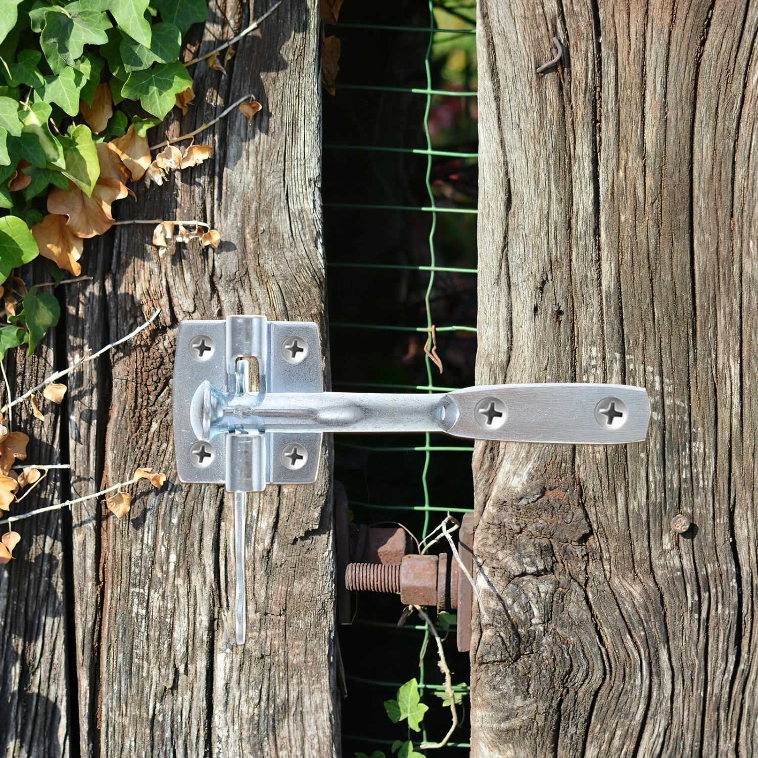 Gate Lock Anto Locking Electroplated Carbon Steel Hasp Latch auto Door lock for Garden Fencing Pasture Farm (Silver)