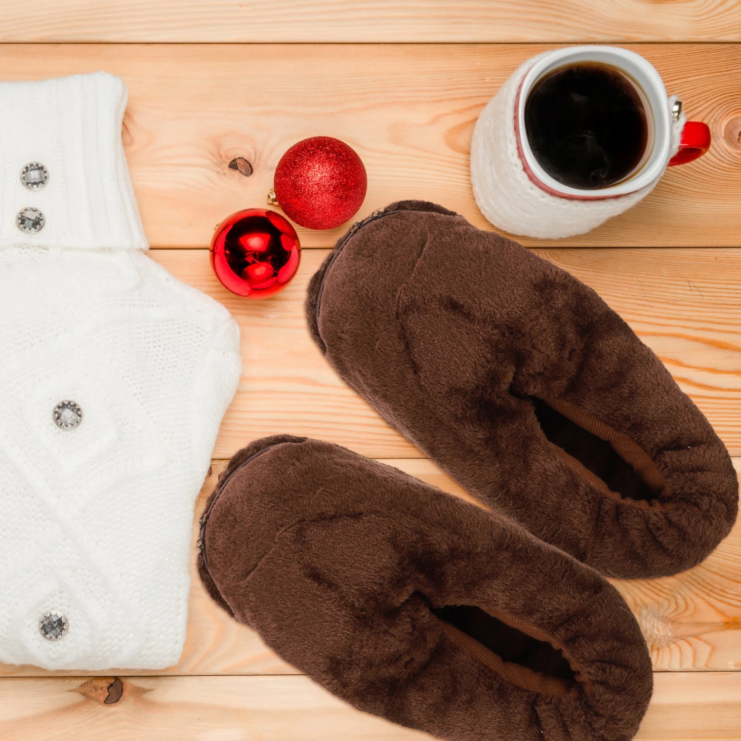 1 Pair of Warm Keeping Plush USB Heating Slippers Electric Heated Up Shoes Winter Shoes (Coffee)