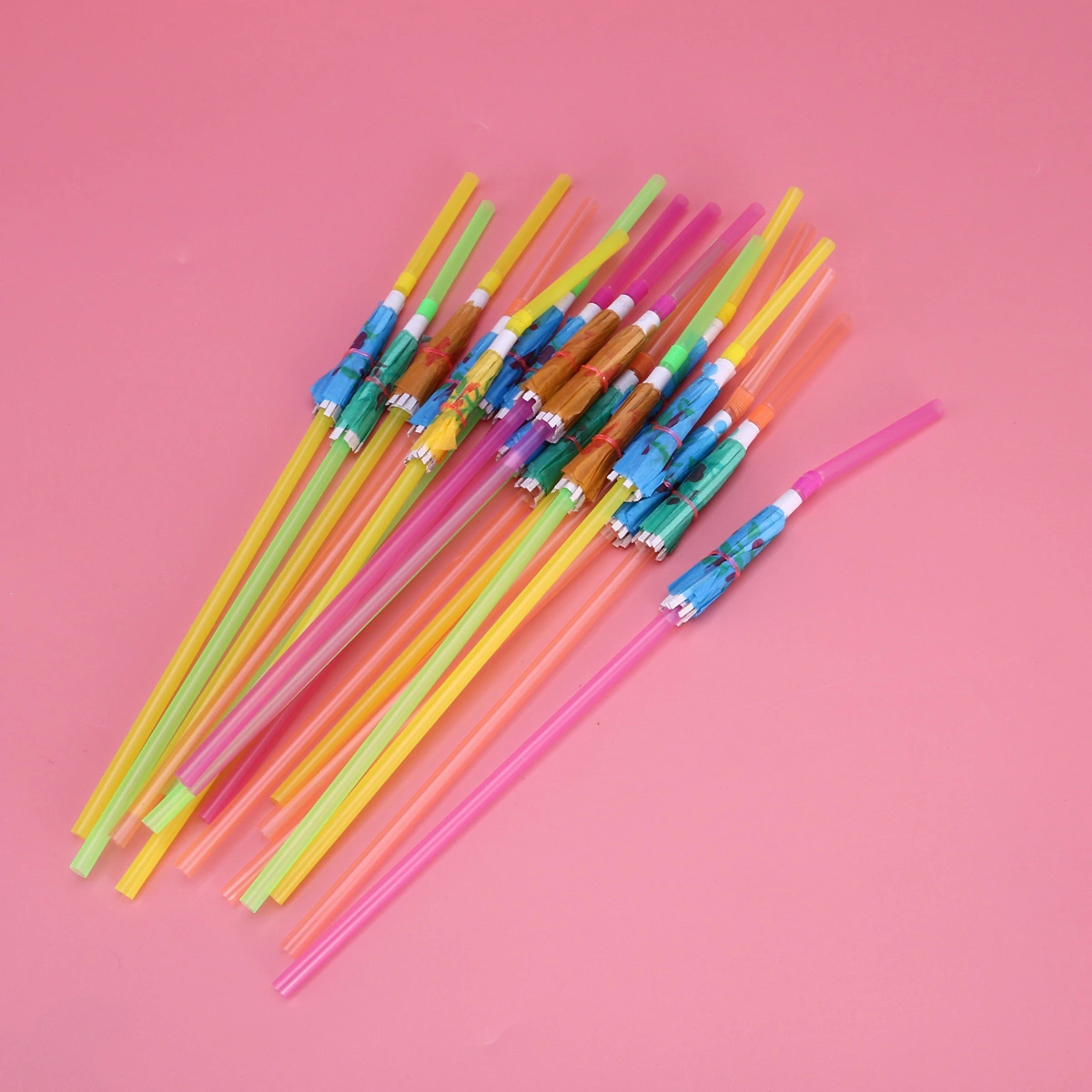 20pcs Hawaiian Party Disposable Umbrella Straws Party Decorative Drinking Straw Table Decor Hawaiian Luau Party Supply (Diameter 0.6cm)