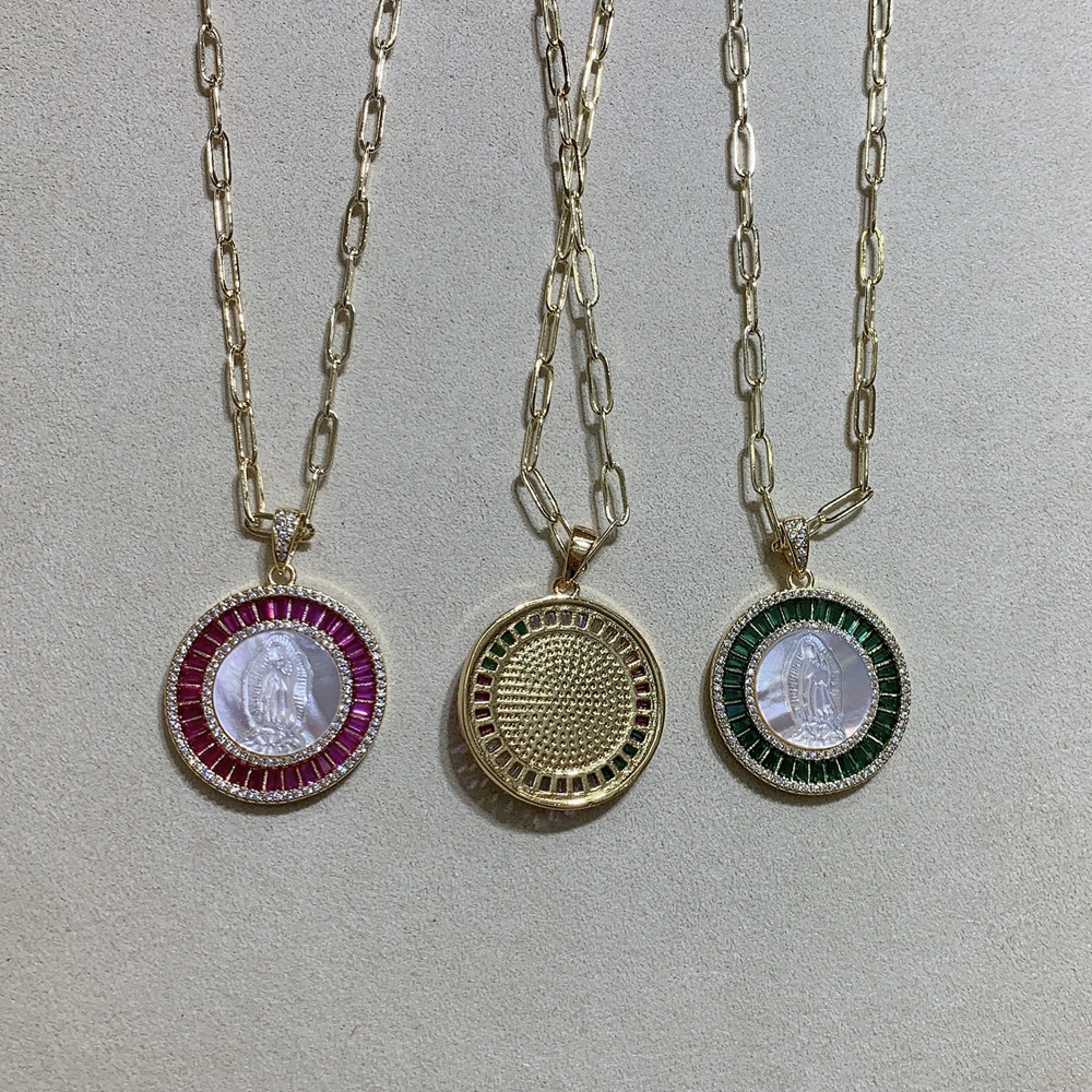 Round Zircon White Shell Pendant Clavicle Chain Necklace