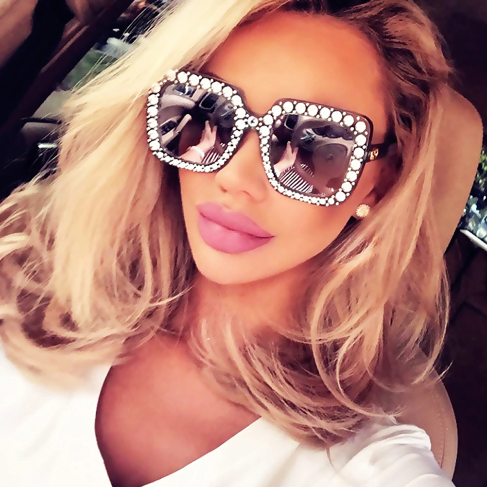 Women Oversized Square Crystal Rhinestone Thick Frame Sunglasses UV Protection Sunglasses (Black Frame Grey Lens)