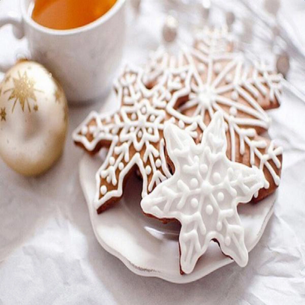 5pcs Christmas Snowflake Cutter Cookies Stainless Steel Fondant Cake Pastry Mould DIY Baking Tool