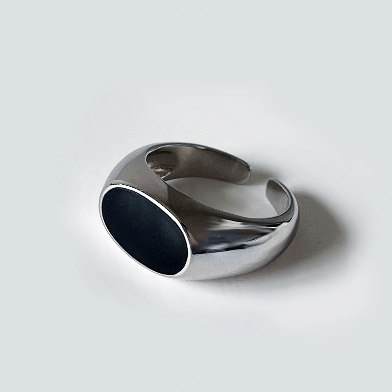 Black Oval Ring Hip Hop Glossy