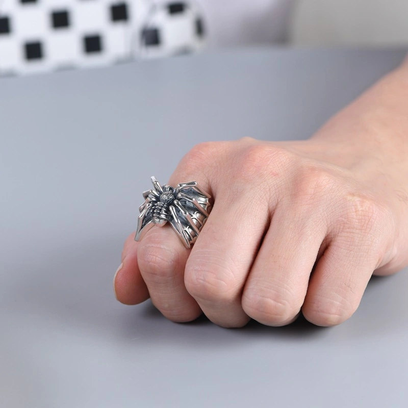 Spider Ring Vintage Insect Eight Claw