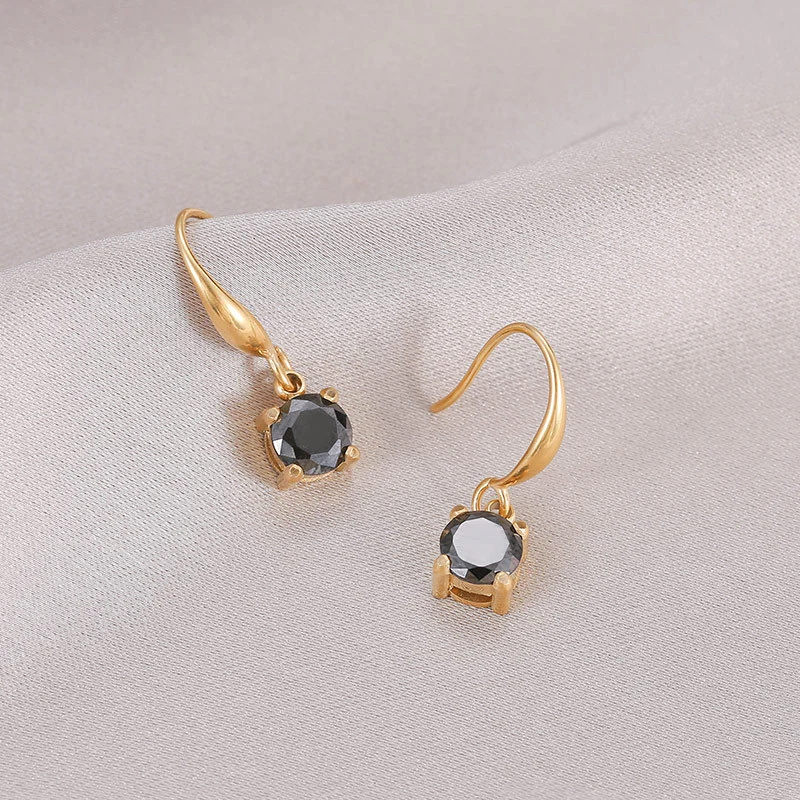2023 New minimalist titanium steel 14K gold diamond earrings