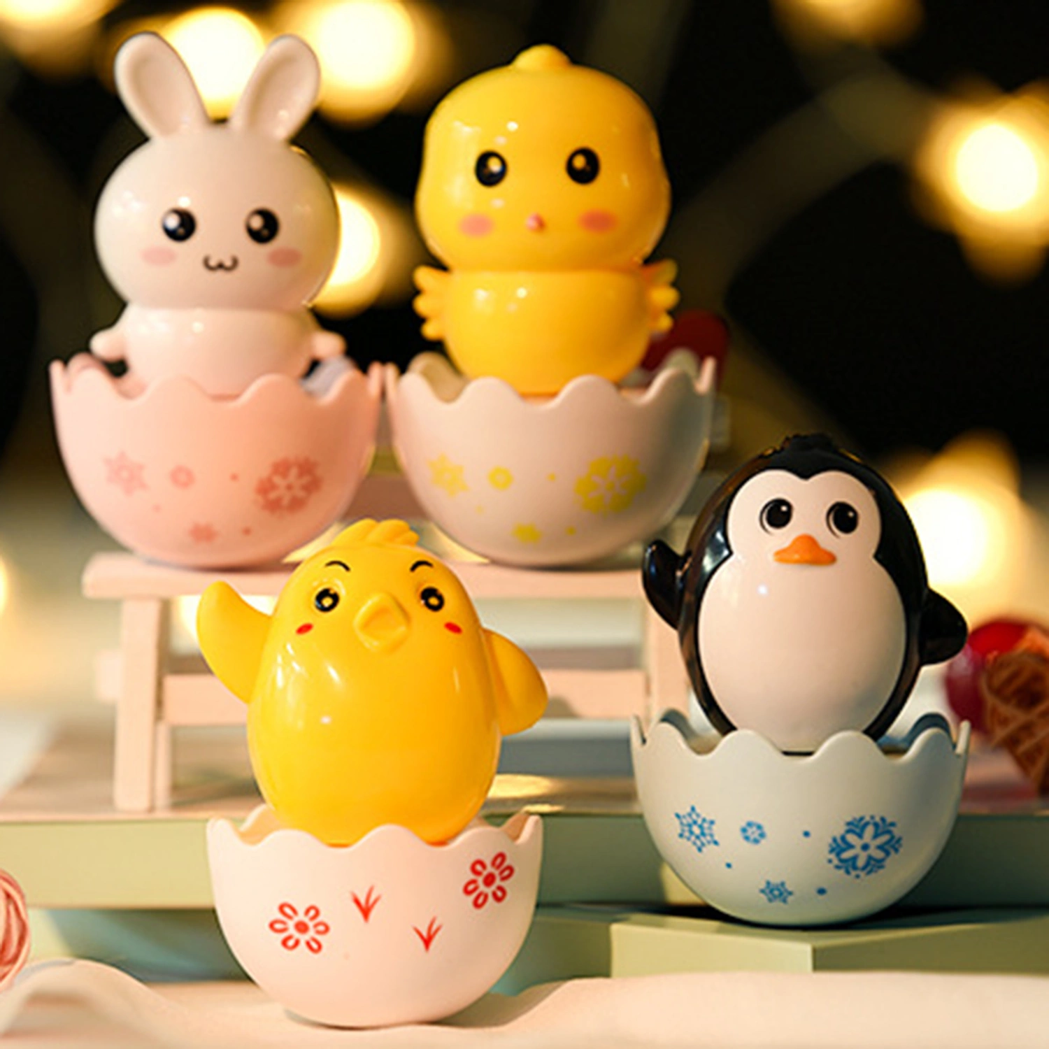 Preschool Toys Lovely Vivid Plastic Cartoon Chick Tumbler Toy for Baby