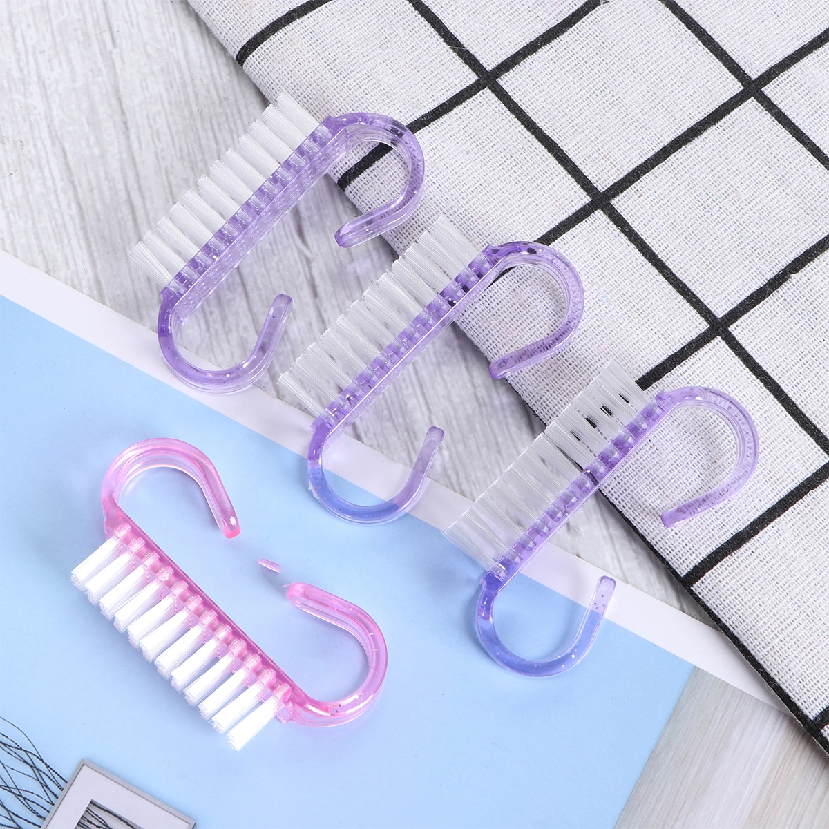 4pcs Handle Nail Brush Nail Hand Scrubbing Cleaning Brush (Random Color)