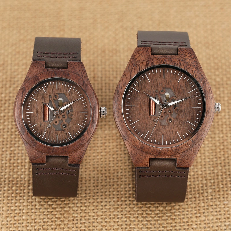 Couple Hollow Retro Walnut Casual Quartz Watch