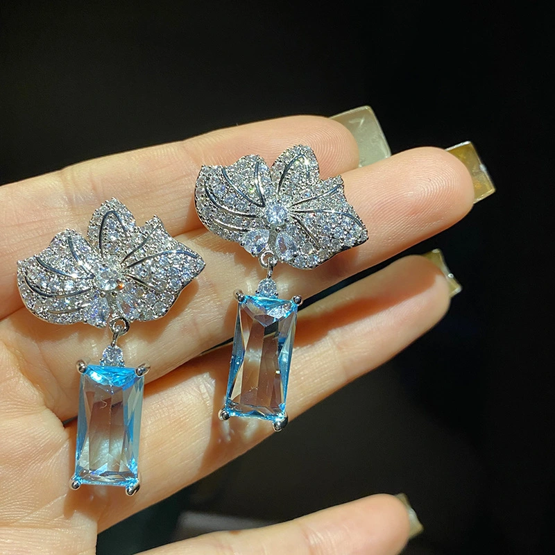 Maple Leaf Diamond Long Blue Diamond Pendant Earrings