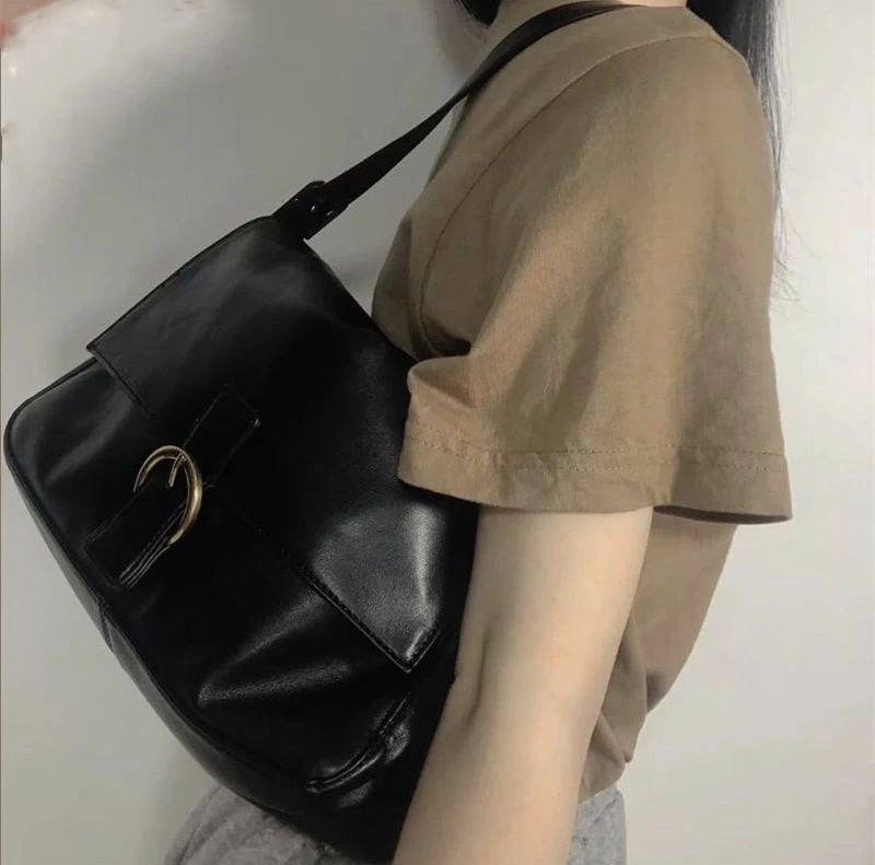Vintage High Capacity Shoulder Underarm Bag Fashion Black Women Shoulder Bag Casual Crossbody Korean Style