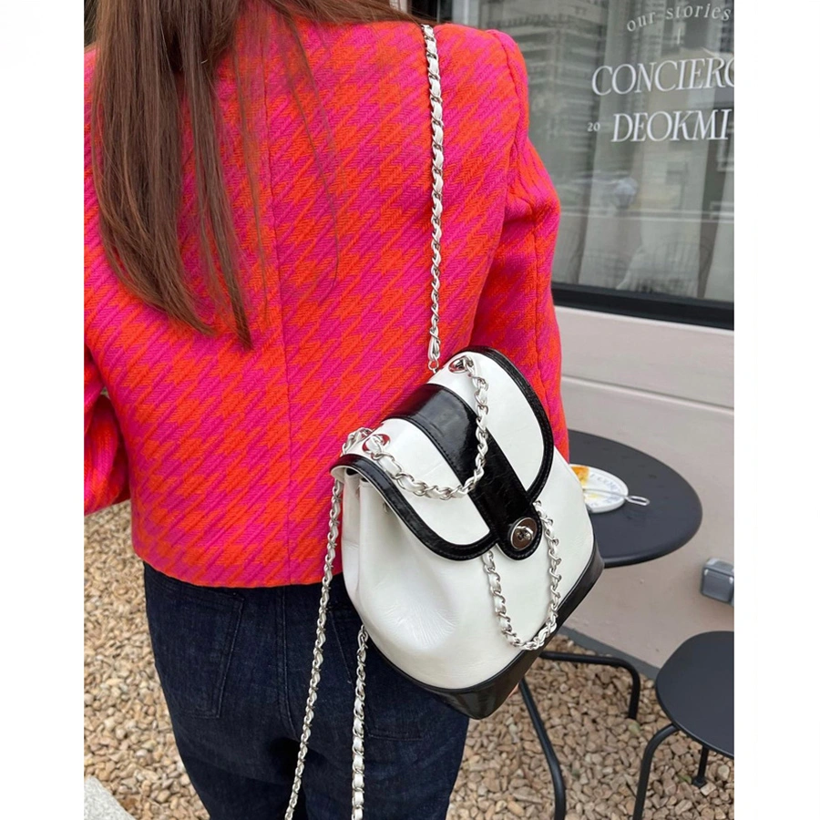 Backpack for Retro Chain Silver Women Trendy Spring And Summer Chain Bucket Travel Bag Backpack