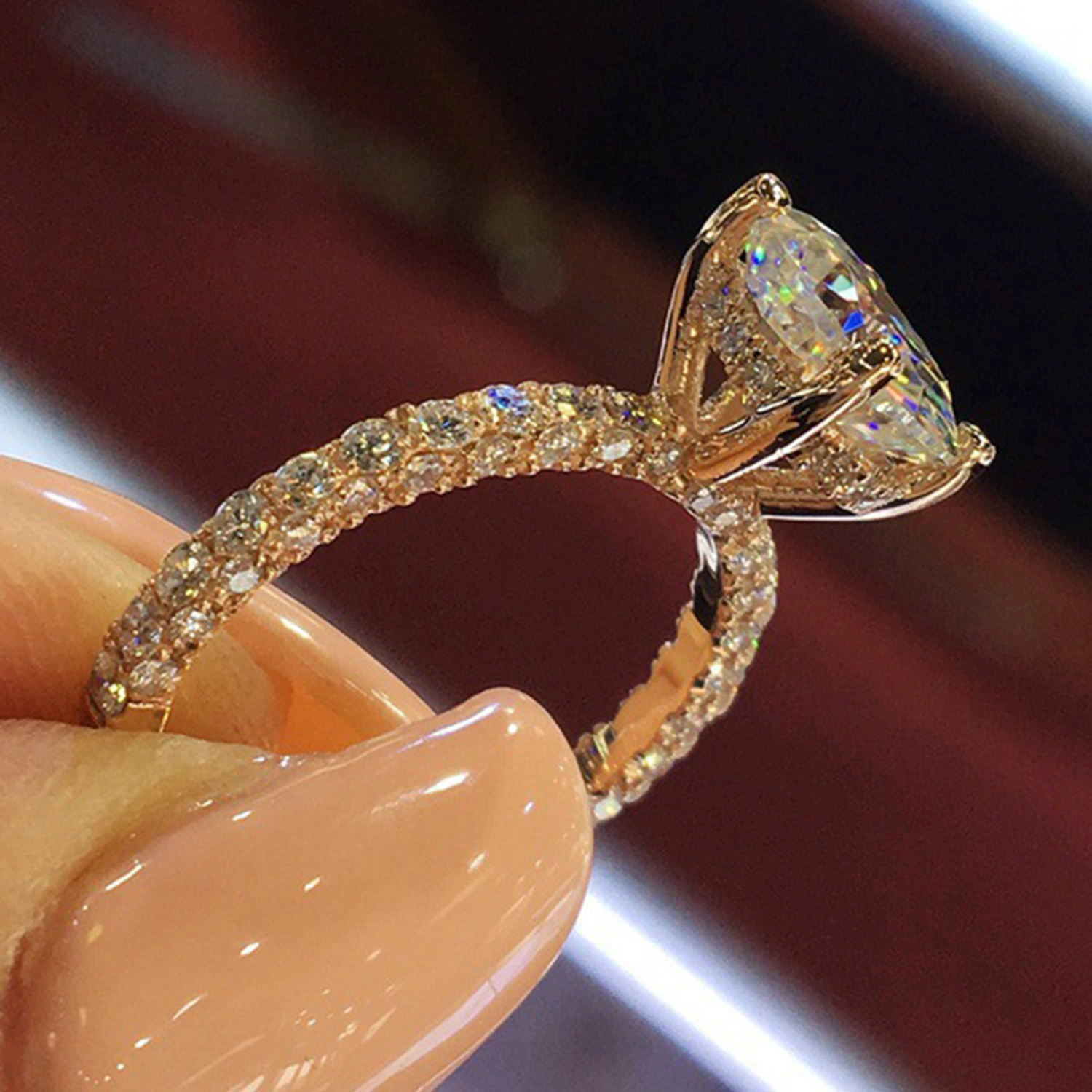 Women Ring Shining Rhinestone Geometric High Polished Eye-catching Decoration Hypoallergenic Finger Ring Wedding Supplies Party Jewelry