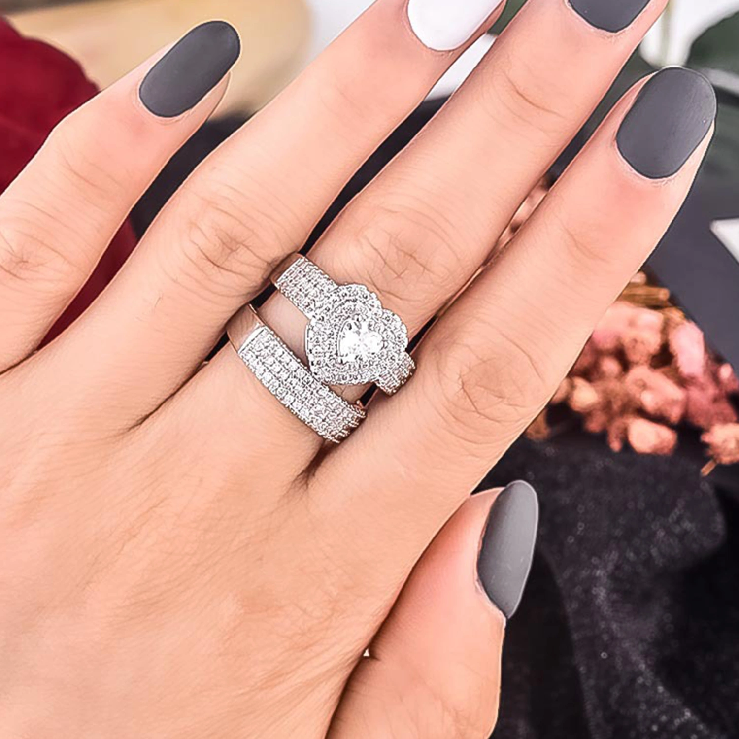 2Pcs/Set Bridal Rings Rhinestone Shiny Luxury Geometric Exquisite Jewelry Gift Charming Lover Heart Shape Promise Rings Jewelry Accessory