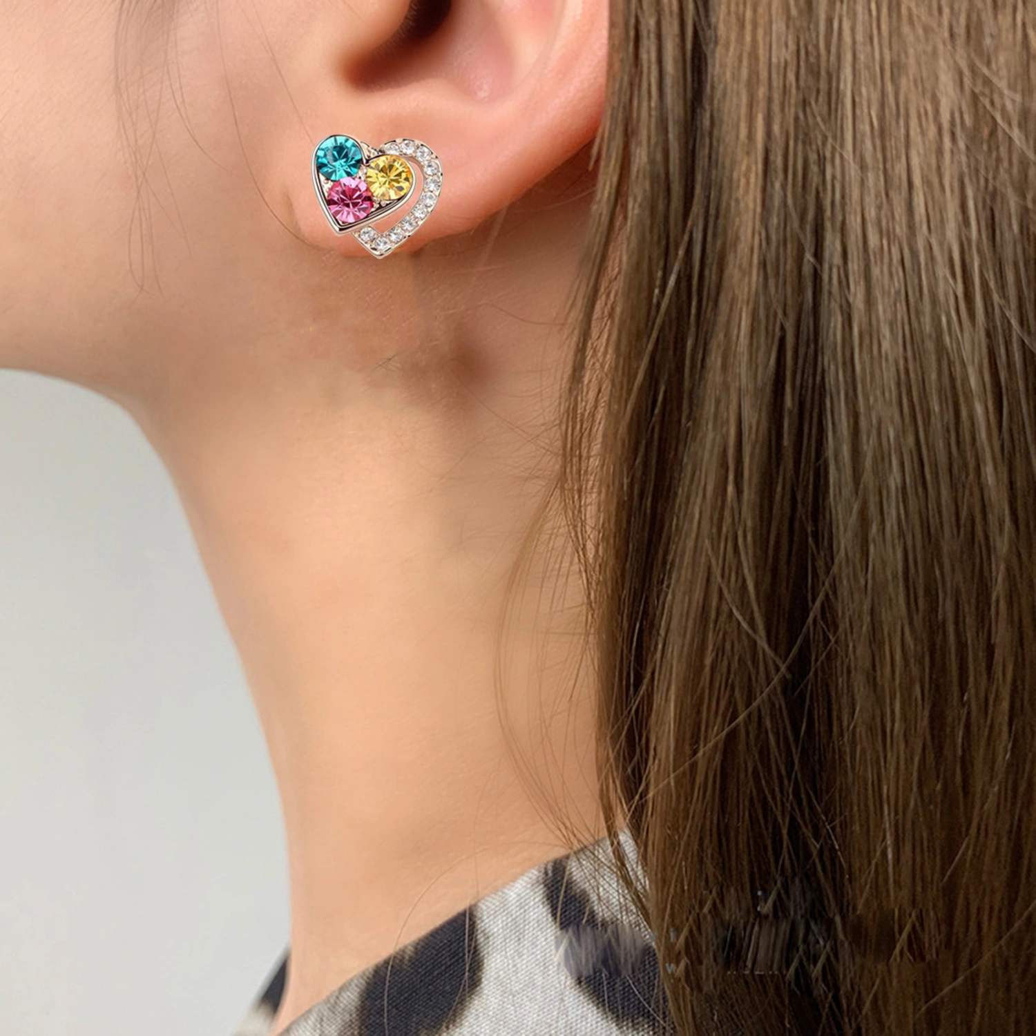 1 Set Women Jewelry Set Shiny Colorful Full Rhinestones Geometric Sparkling Decorative Anniversary Gift Love Heart Shape Pendant Necklace Stud Earring Set Fashion Accessory