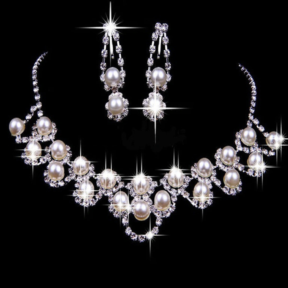 Women Palace Style Rhinestone Faux Pearl Pendant Necklace Earrings Jewelry Set