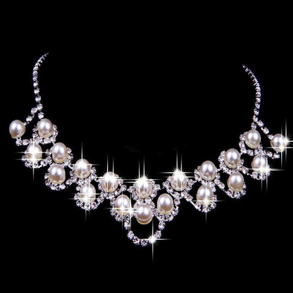 Women Palace Style Rhinestone Faux Pearl Pendant Necklace Earrings Jewelry Set