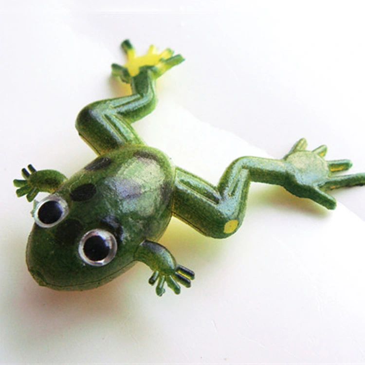 Green Back Black Dot Round Belly Frog Shaped Lure