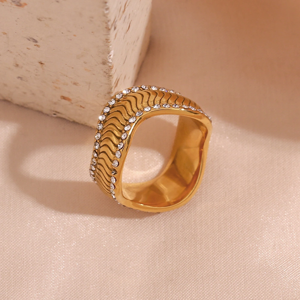 Stainless Steel 18k Plated Wavy Twill Ring With Stone On Both Sides