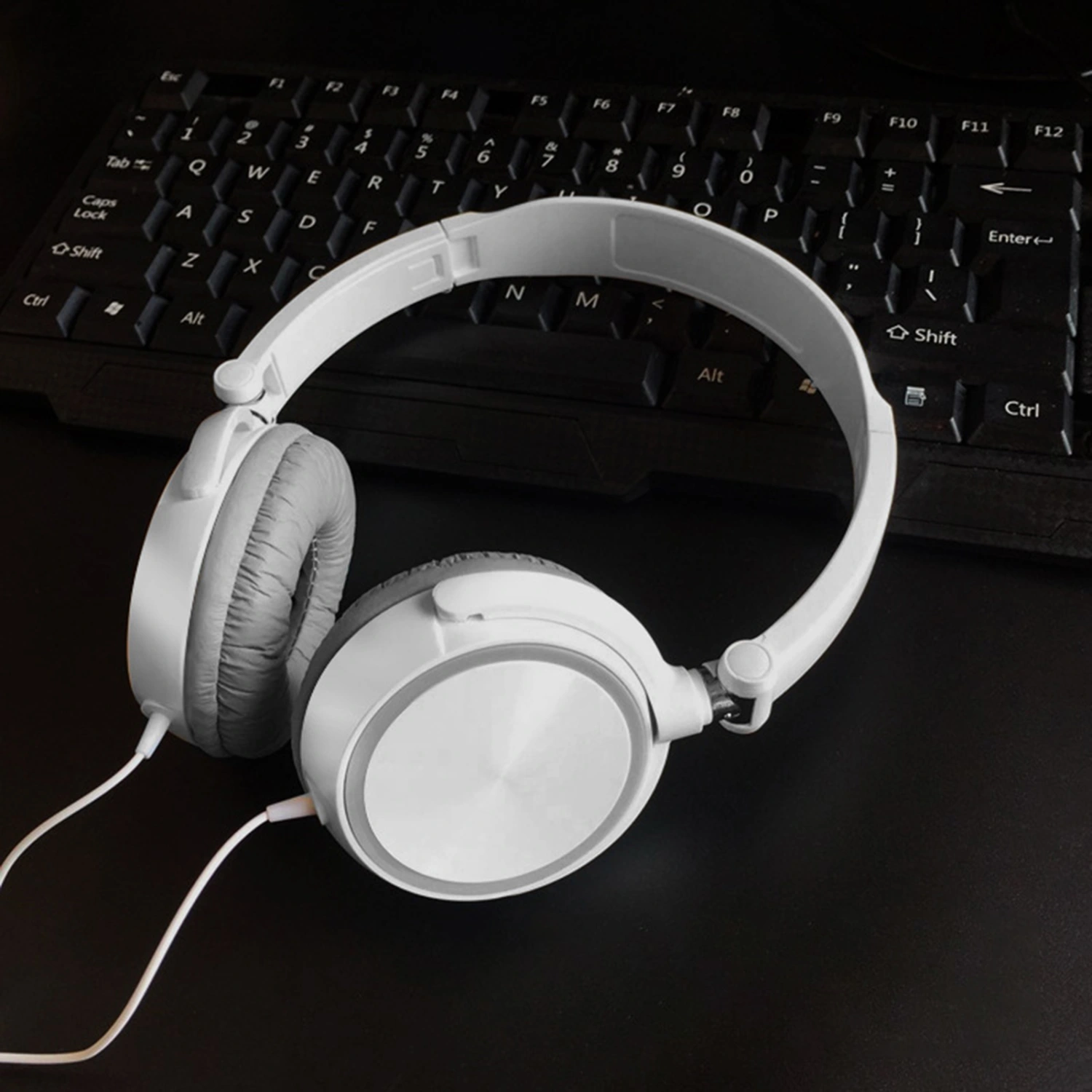 S1 Wired Headphone Foldable Bass Headset for Phone
