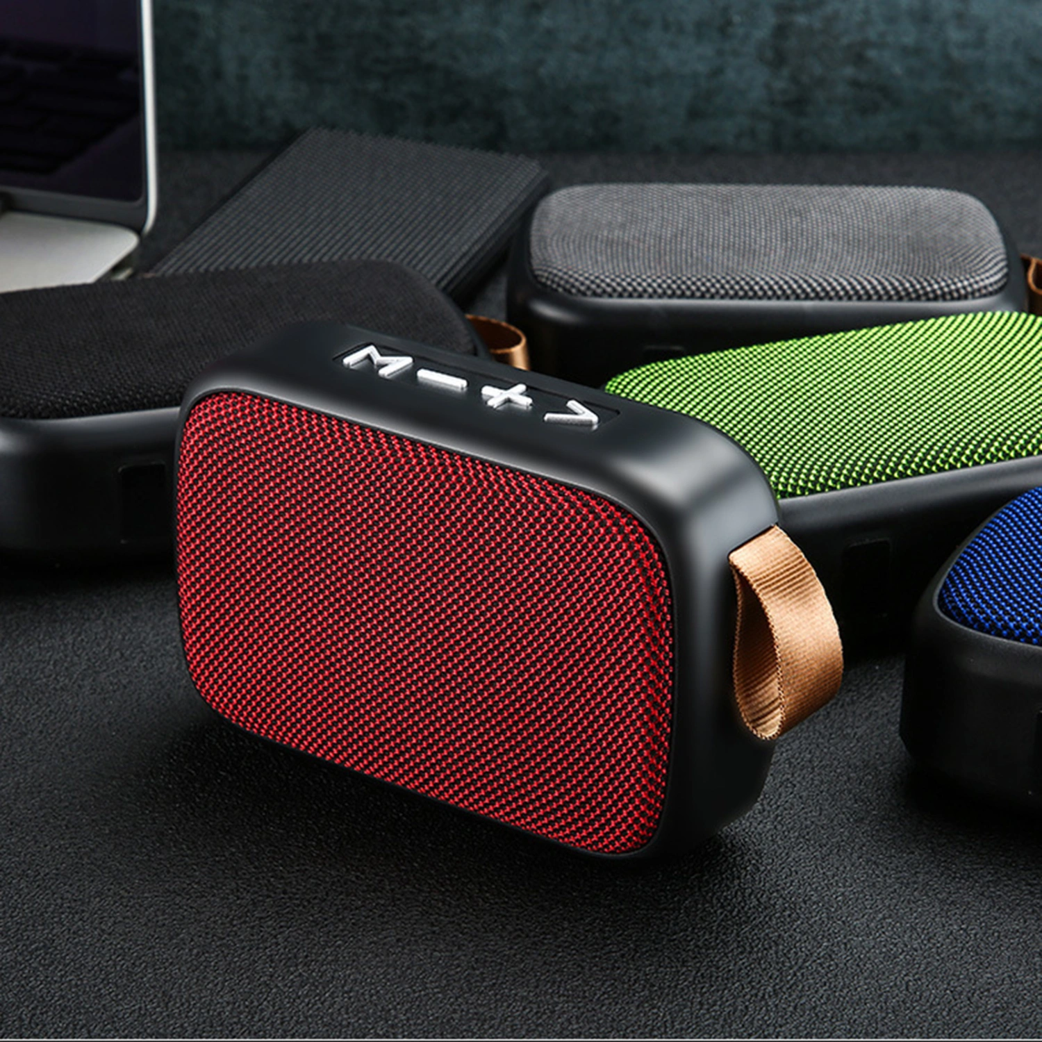 Portable Mini G2 6D Bass Bluetooth-compatible 4.2 Wireless Speaker with USB TF Card Jack Subwoofer Loudspeaker for Indoor Outdoor